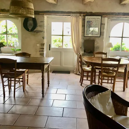 La Chaumiere De La Chaize Appartement *